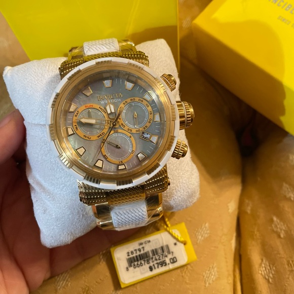 NWT Stylish Men’s Invicta 48mm Mother of Pearl Watch - Picture 10 of 11